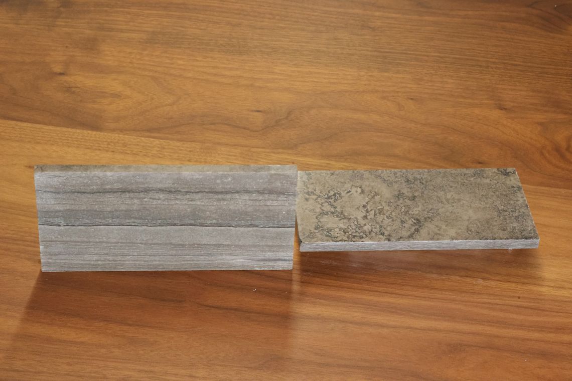 The limestone sourced from the Niagara Escarpment is cut in two different ways—vertically (vein cut) for the walls (left) and horizontally (fleuri-cut) for the floor slabs (right)—such that the building appears to be carved from the earth.